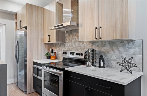 Southwest Center City House | Outstanding High-End 4B/3B - w/RoofDeck