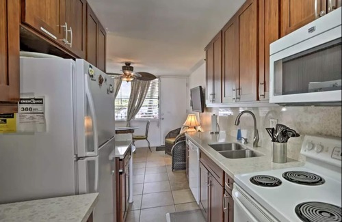 Makaha Condo | OUTSTANDING Main Floor Condo - STEP directly onto the BEACH!