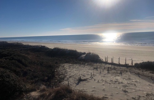 Ocean Isle Beach Condo | Outstanding ocean front views from this beautifully updated very clean condo.