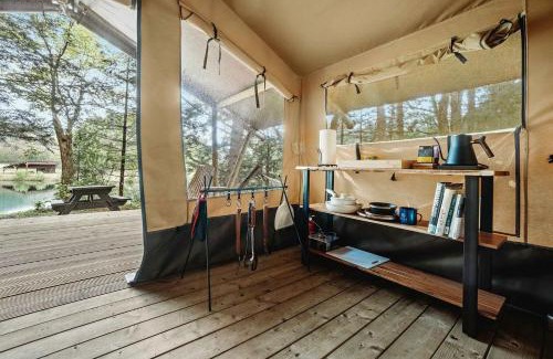 North Woodstock Other | Outstanding Safari Tent with Fire Pit and Nice Sights in North Woodstock, New Hampshire