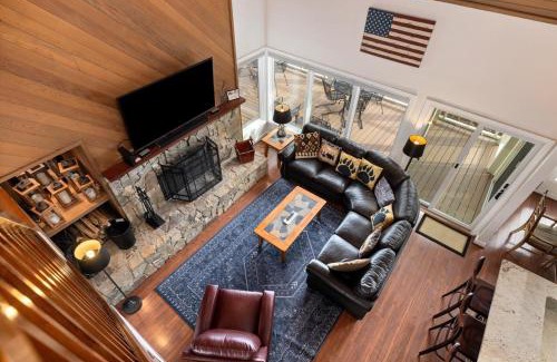Nellysford House | Overlook 48 with Wintergreen Advantage