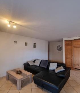 Ovronnaz Apartment | Ovronnaz La Roussane Appartement Spacieux et Confortable