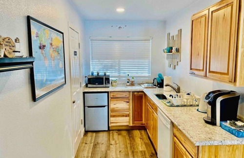 Ahwahnee Apartment | Owl Nest/Hot Tub/Sleeps 3/Yosemite