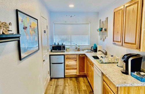 Ahwahnee House | Owl Nest Hot Tub Sleeps 3 Yosemite