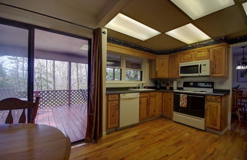 Robbinsville Cabin | Owls Nest Cabin