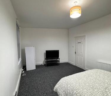 West Ham House | Oxborne Rooms UK - Plaistow