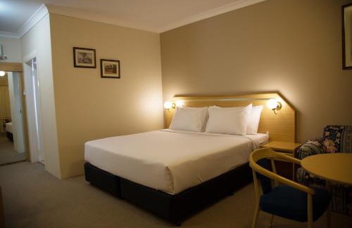 Burradoo Hotel | Oxley Motel