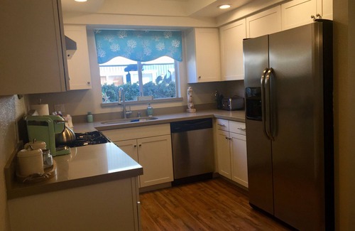 Oxnard Shores House | Oxnard Beach house two lots from sand!