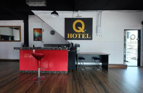 Temerloh Hotel | OYO 1104 Q Hotel