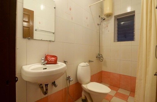 Wagholi Hotel | OYO 17121 Hotel Yashraj Inn
