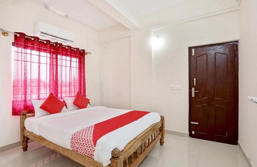 Virarajendrapet Hotel | OYO 37329 Shanthala Residency