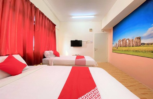 Kampung Sungai Nibong Hotel | OYO 89540 B Hotel Penang