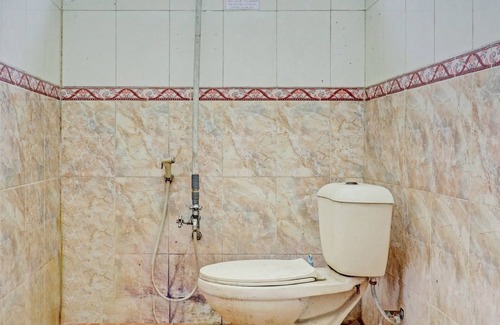 Cileunyi Hotel | OYO 90621 Pondok 23