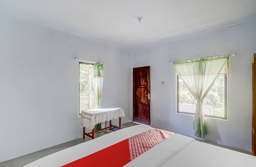 Manado City Centre Hotel | OYO 90988 Tangkoko Jungle Homestay
