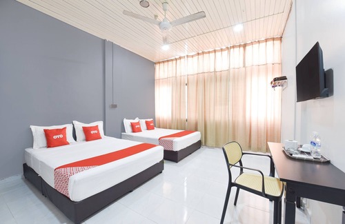 Kuala Terengganu Hotel | OYO 91052 Hotel Kenangan