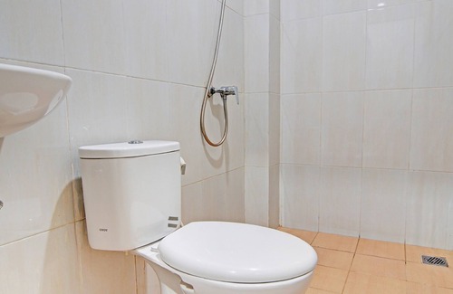 Pekanbaru Hotel | OYO 92211 Timur Raya Homestay Syariah