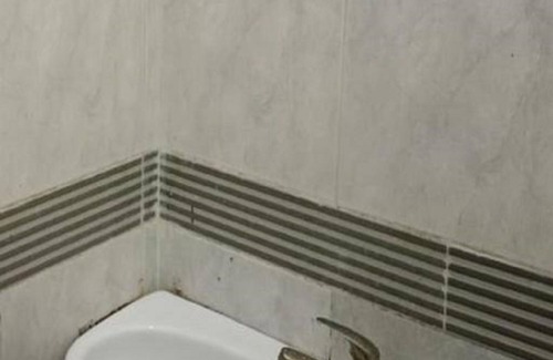 Tulungagung Hotel | OYO 93628 Scorpion Guest House & Beach
