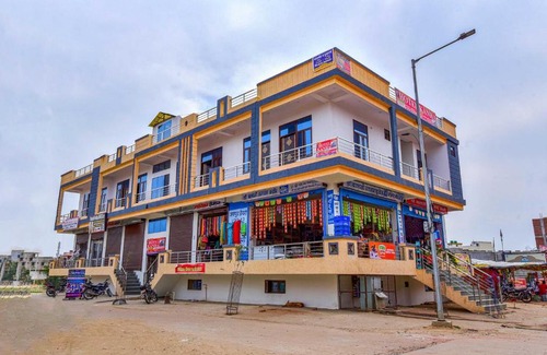 Sitapura Hotel | OYO B Hotel Kanha
