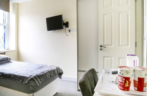 Accrington Hotel | OYO Castle Hotel, Accrington