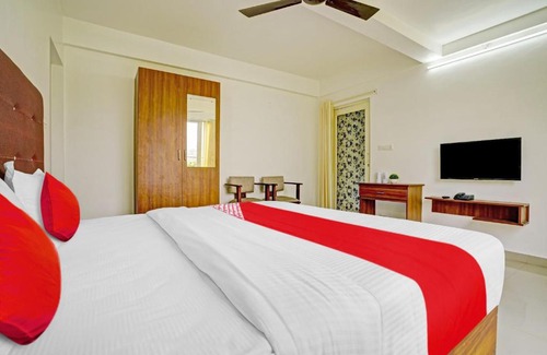 Devikolam Hotel | OYO Flagship 81260 Star Lights