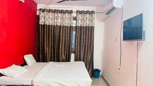 Gwalior Hotel | OYO Flagship Hotel The Fortune Vision