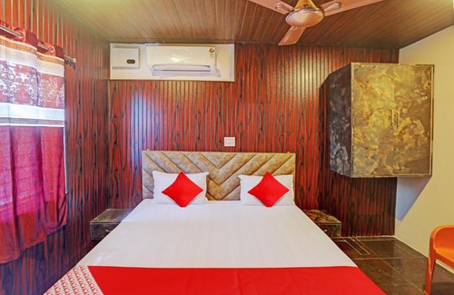 Bhubaneshwar Hotel | OYO Flagship THE VENERATE