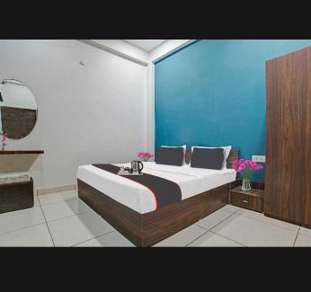 Indore Hotel | OYO Hotel Dream Sky Inn