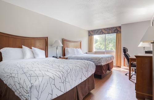 Ellendale Hotel | OYO Hotel Memphis TN I-40