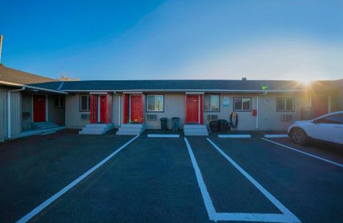 Wilkes Hotel | OYO Hotel Portland OR near Airport