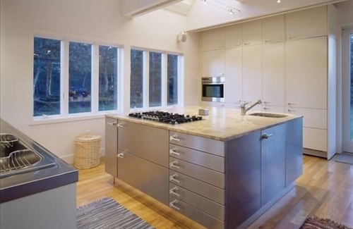 Edgartown House | Oyster Pond NEW Pickleball Court, pool, hot tub, kayaks, pets ok