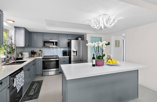 Belfair House | Oysters, Clams, private beach, relaxing waterfront home