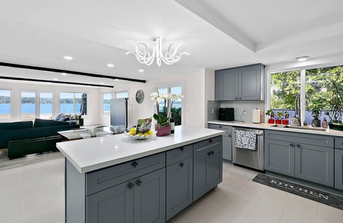 Belfair House | Oysters, Clams, private beach, relaxing waterfront home