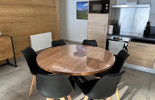 Oz Apartment | Oz sur son 31 residence l oree des pistes