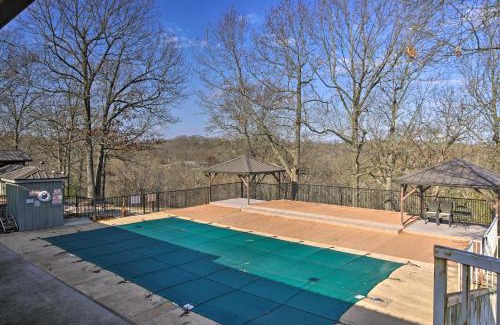 Notch Estates Apartment | Ozark Mountain Condo about 2 Mi to Silver Dollar City!