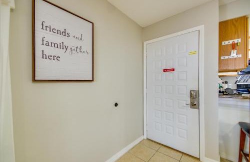 Lake Ozark Apartment | Ozarks Vacation Rental Condo with Lake View!