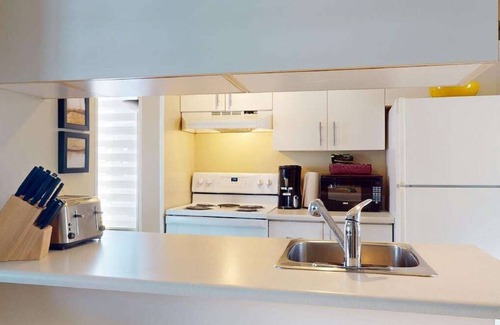 Beaupre Apartment | P-351: 2-bedroom mezzanine condo