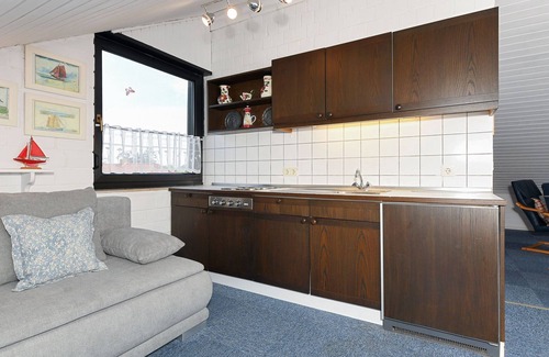 Damsum House | P�pa house rental - House Pápa