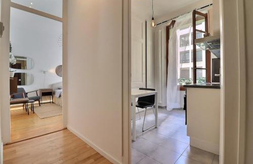 Les Savoises Apartment | P&R - 2 room comfort, Plainpalais