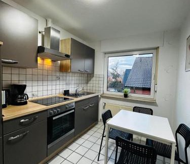 Ibbenbueren Apartment | P1 Teams zentral I150m2 I EG für 6 I Wasch I P I