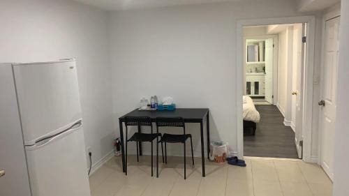 Mississauga House | P2 Cozy accommodation in Mendy
