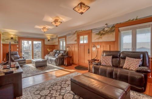 Pacific City House | Pacific City Beach House - Meredith Lodging
