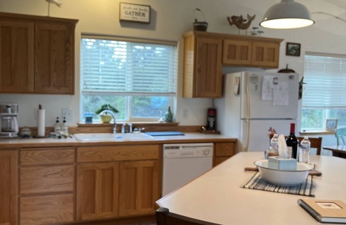 Pacific City House | Pacific City Charmer - 2 blocks from beach!