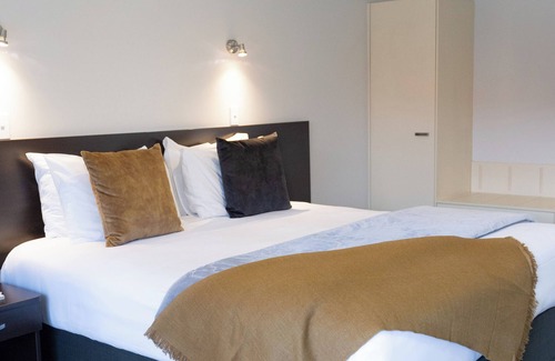 Whakatane Hotel | Pacific Coast Motor Lodge