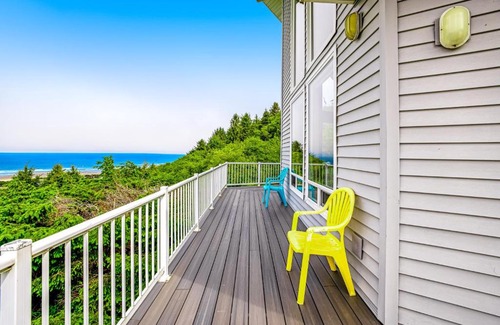 Rockaway Beach House | Pacific Mist