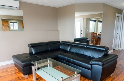 Colwood House | Pacific Outlook View