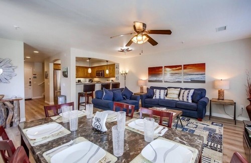 Crown Point Condo | Pacific Paradise