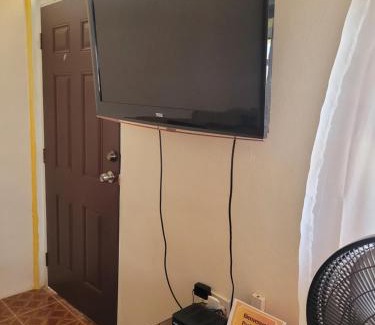 Barroui Apartment | Pacific View Apartment