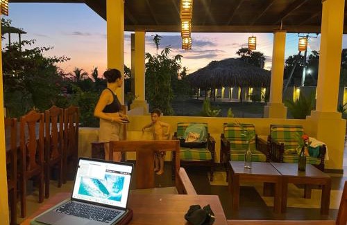 Pottuvil Division 2 Hotel | Paddyway Resort