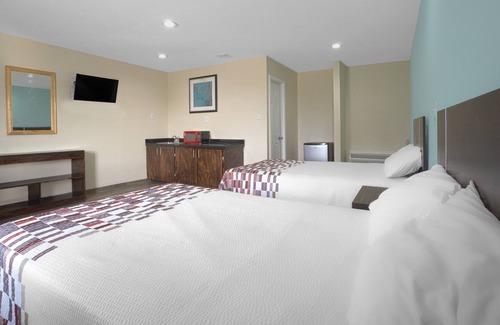 Flour Bluff Hotel | Padre Motel Corpus Christi , Tx - 358 by OYO
