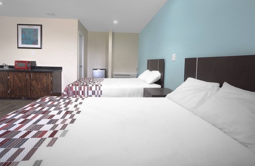 Flour Bluff Hotel | Padre Motel Corpus Christi , Tx - 358 by OYO